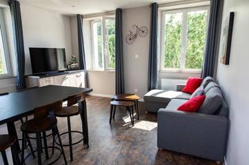 Gîte pour 6 personnes, avec terrasse et vue dans Haut-Valromey