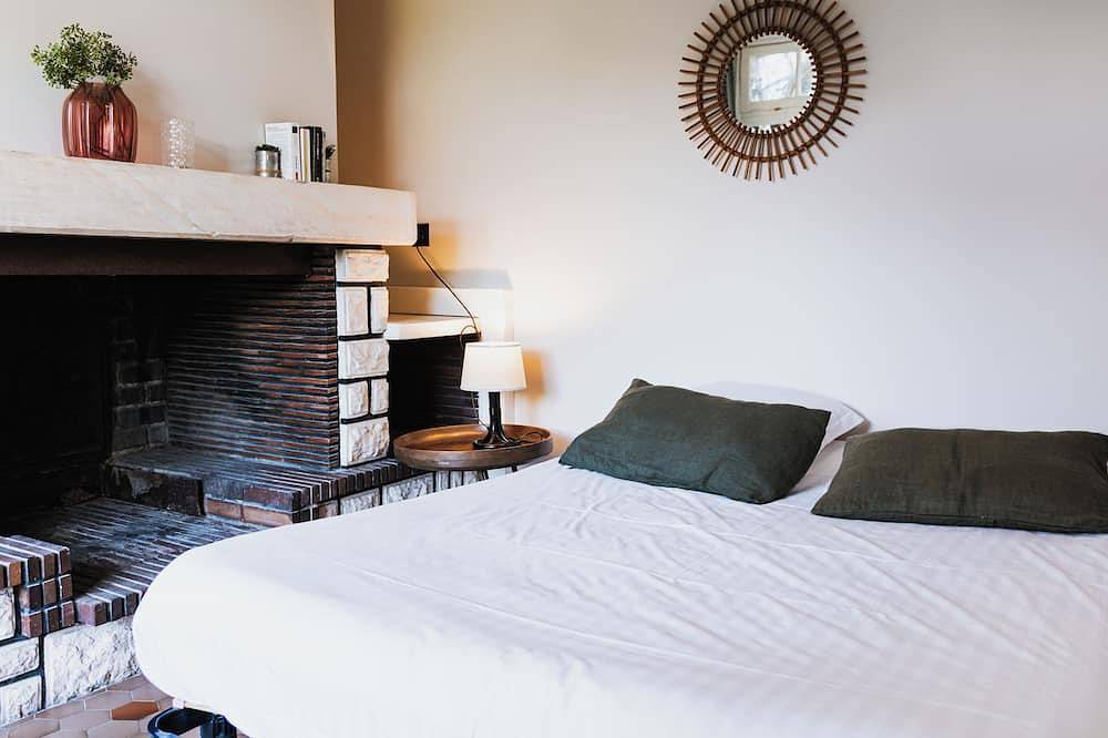 Entire apartment, Les Glycines, Chambre Avec Jardin in Mesnil-Val Plage, Criel-sur-Mer