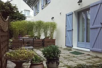 Gîte pour 2 personnes, avec terrasse à Saint-Étienne-de-Montluc