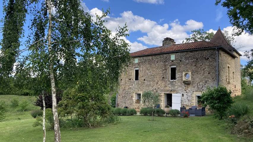 Location de vacances pour 2 personnes, avec jardin à Loubejac - 3