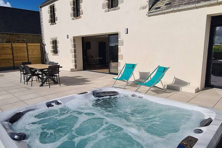 Gîte pour 6 personnes, avec jardin et jacuzzi, animaux acceptés dans Trémaouézan
