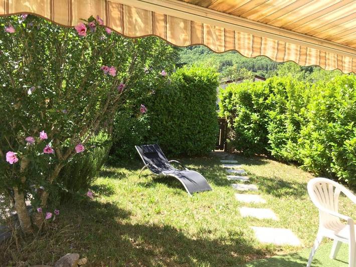 Location de vacances pour 5 personnes, avec jardin et vue à Entrevaux - 3
