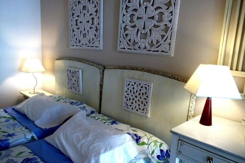 Appartamento intero, Appartamento Con Terrazzo-Solarium E Patio Proprio, Patio Del Limonero in Distrito Centro (Córdoba), Cordoba