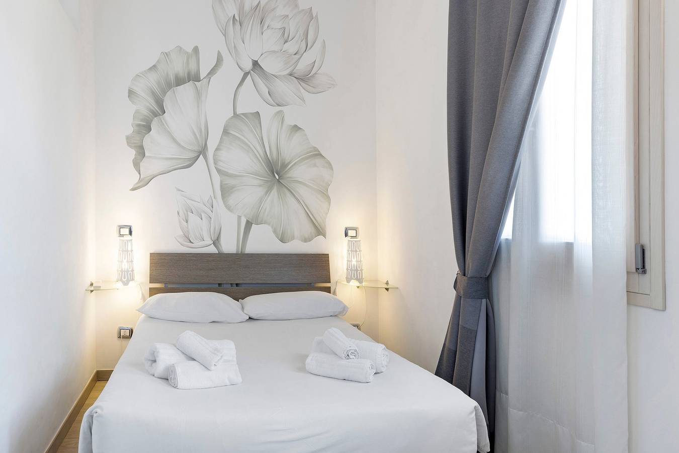 Appartamento intero, Luminoso e moderno - Bilocale Ninfea in Lonato del Garda, Provincia di Brescia