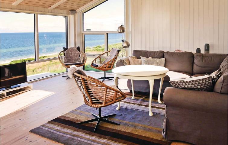 Ferienhaus für 8 Personen, mit Terrasse und Whirlpool sowie Sauna in Djursland - 4