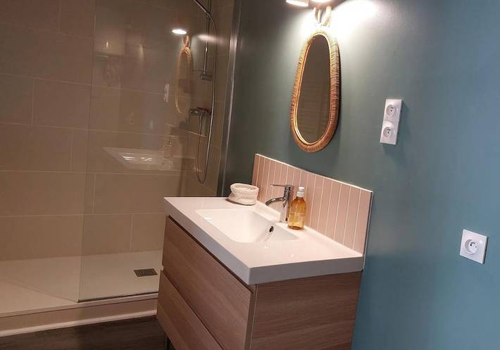 Gîte pour 4 personnes, avec vue et terrasse à Carolles - 4