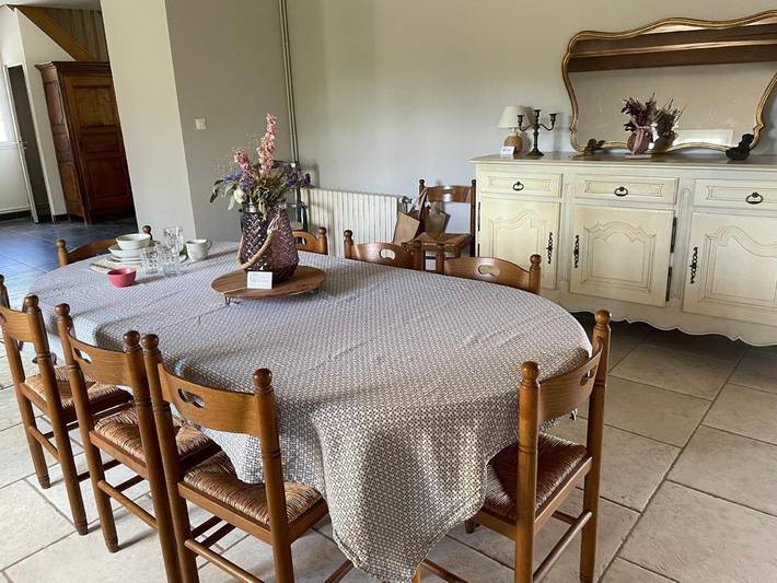 Location de vacances pour 15 personnes, avec terrasse et jardin à Mansigné - 4