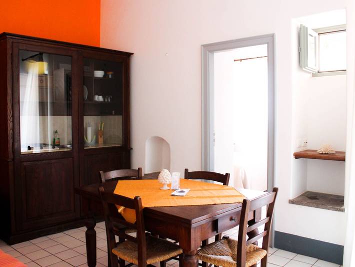 Gîte pour 4 personnes, avec terrasse à Lipari - 3