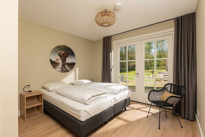 Ferienhaus für 20 Personen, mit Whirlpool und Terrasse in Losser - 2