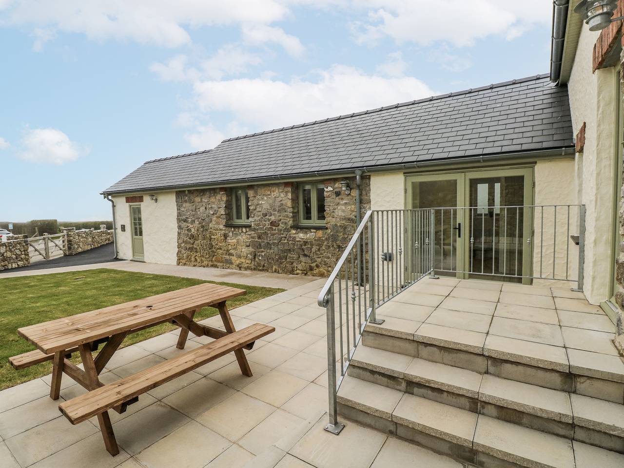 Barley Cottage in Swansea region