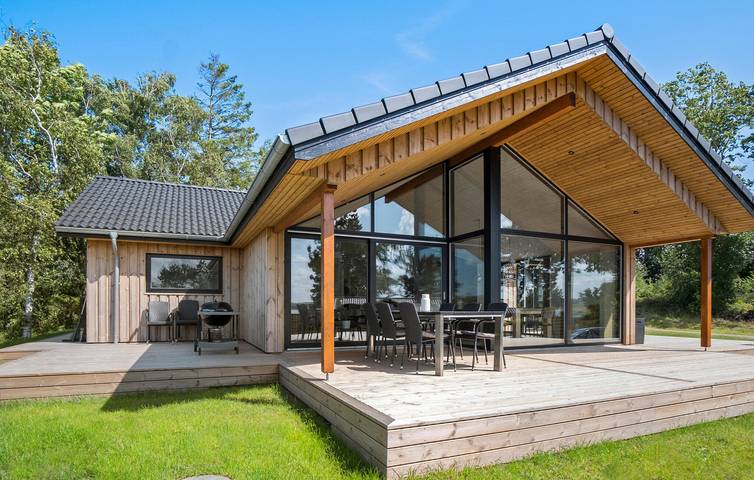 Ferienhaus für 10 Personen mit Whirlpool in Millinge, Kleiner Belt