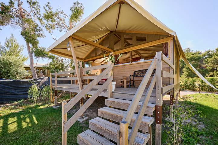 Camping für 3 Personen, mit Garten, mit Haustier in Italien - 2