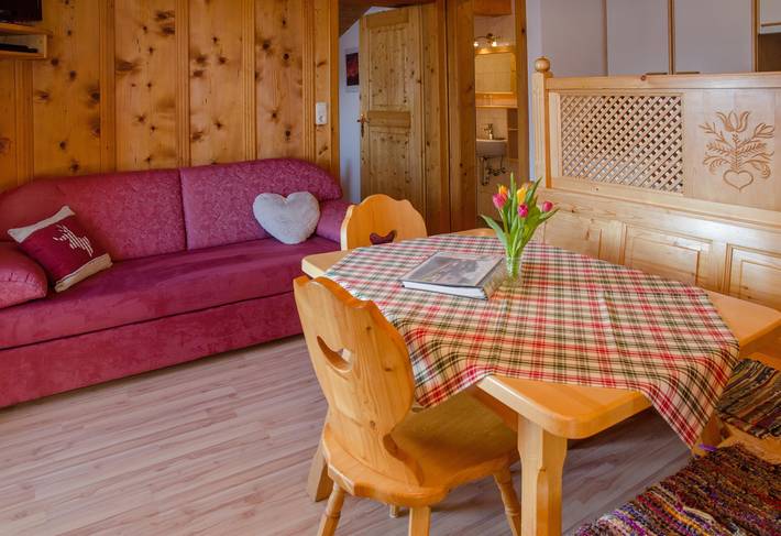 Farmhouse for 6 people, with view and garden as well as sauna - 1