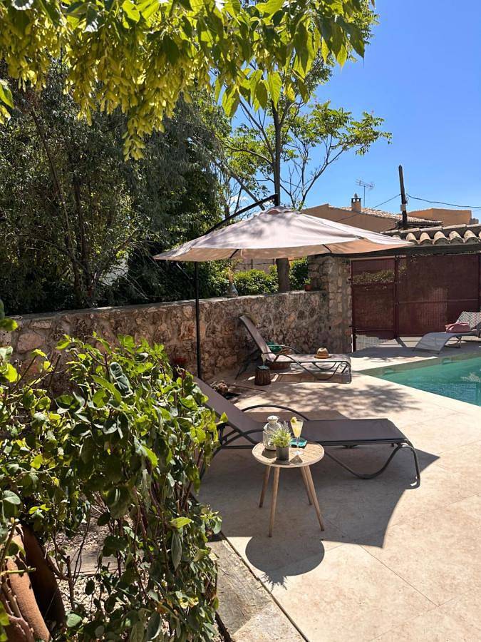 Casa de vacaciones para 14 personas, con vistas además de jardín y piscina en Provincia de Guadalajara - 2
