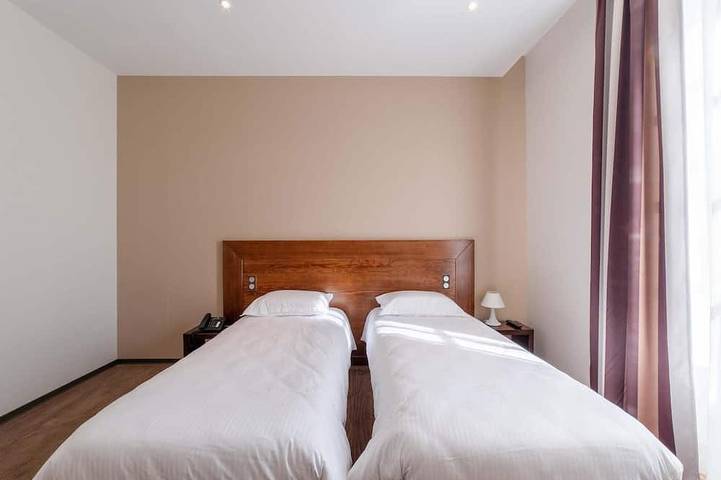 Entire apartment, Luxurious apartment in Saint-Affrique in Saint-Affrique, Parc naturel régional des Grands Causses