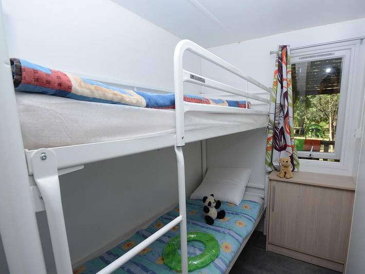 Camping pour 4 personnes, avec bassin pour enfant dans Massif de l'Esterel - 2