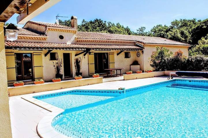 Chalet para 8 personas, con jardín - 1