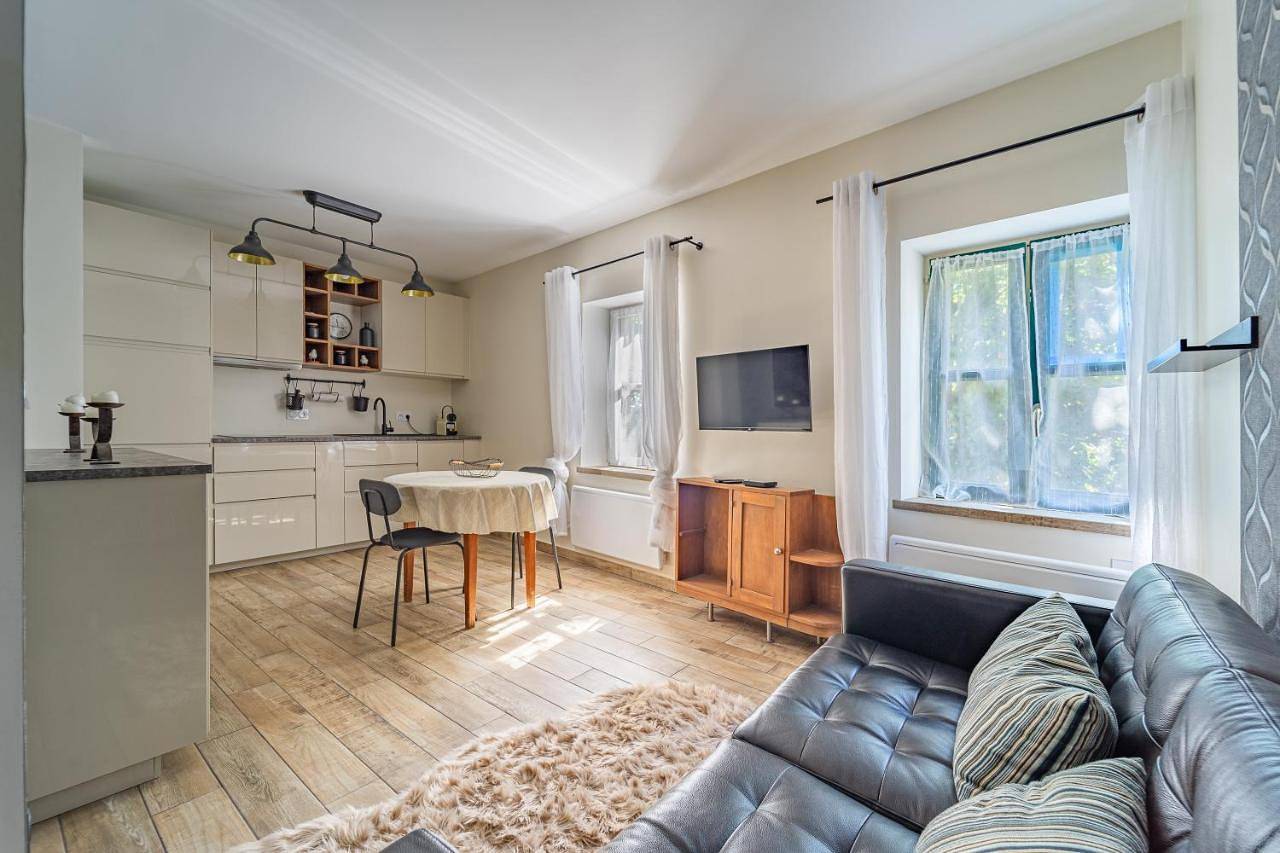 Appartement entier, Cosy Room's in Frontonas, Région de La Tour-du-Pin