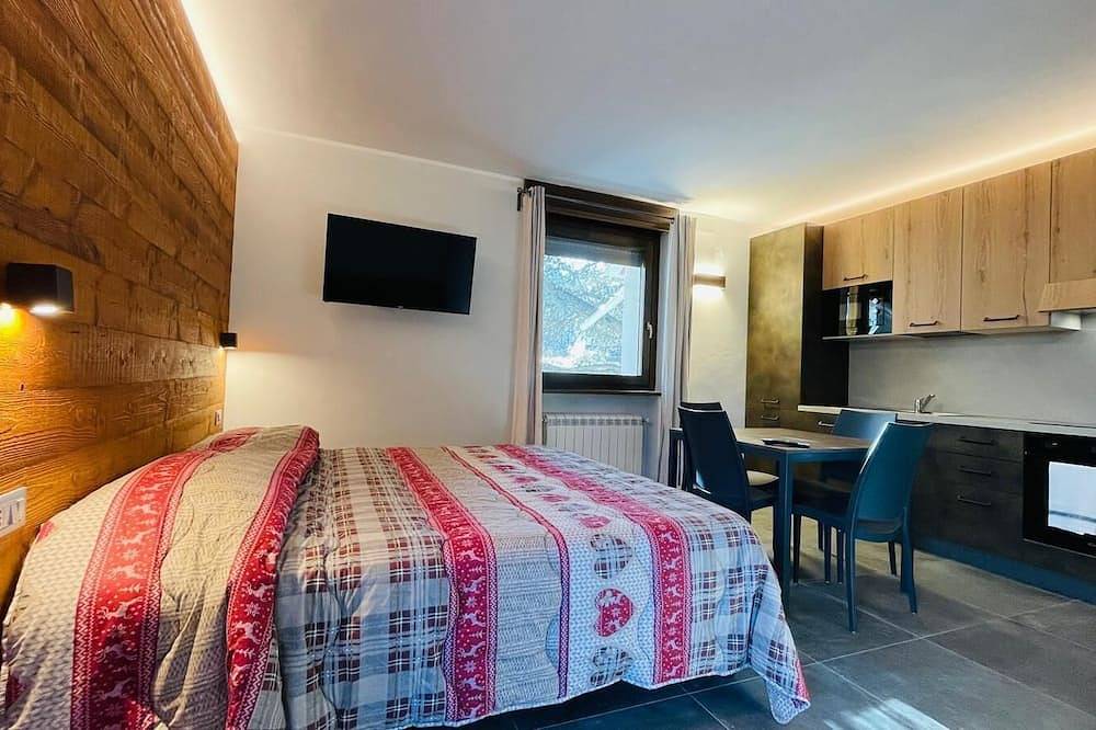 Apartamento entero, Bardonecchia Apartments - Estudio con 3 camas in Névache, Briançon region