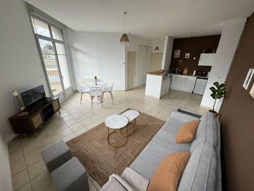 Gîte pour 4 personnes, avec terrasse et vue à Soissons