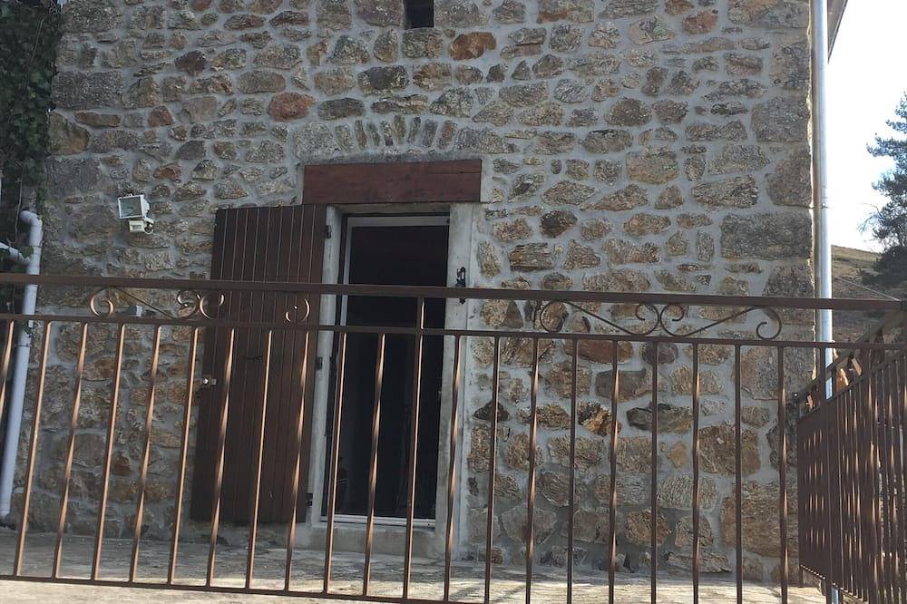 Maison T2 en pleine nature in Lamastre, Parc naturel régional des Monts d'Ardèche