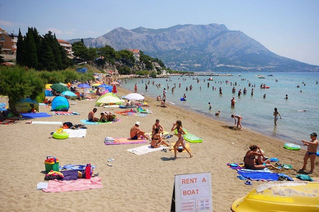 Gehele studio, Studioapartment in Duće mit Meerblick, Balkon, Klimaanlage, W-Lan (122-8) in Omiš, Omiš-Riviera