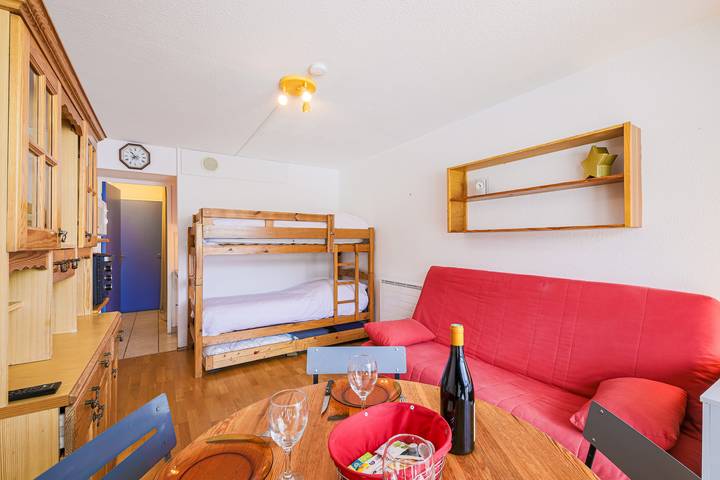 Gîte pour 4 personnes, avec Balcon dans Office De Tourisme Du Corbier - 2
