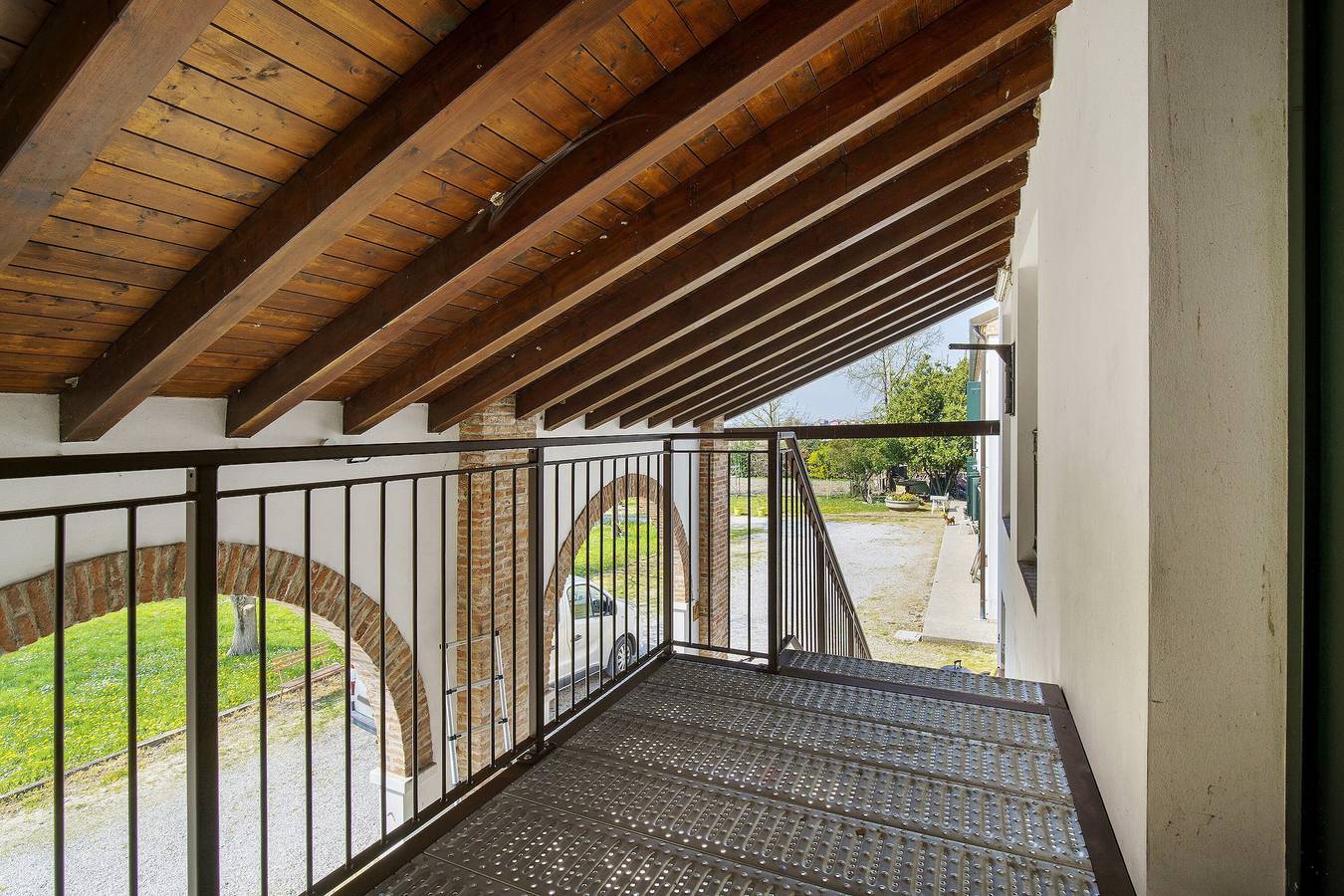 Appartement 'Alessia' met gedeeld zwembad, tuin en Wi-Fi, foto 7