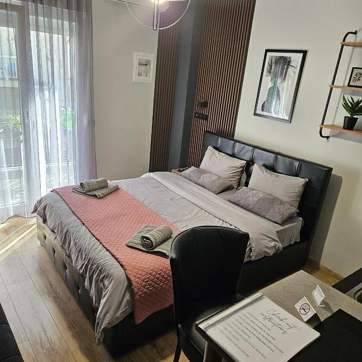 Gîte pour 2 personnes, avec balcon à Serrès