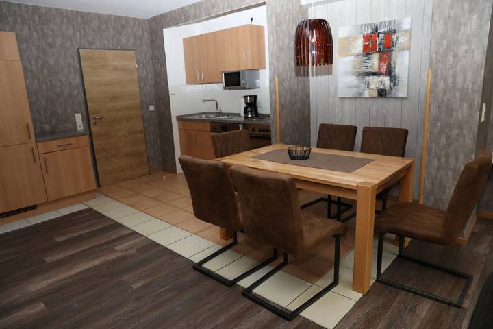 Ganze Wohnung, Ferienwohnung 'Typ C' mit Gemeinschaftsgarten, Balkon und Wlan in Willingen, die Mittelgebirge