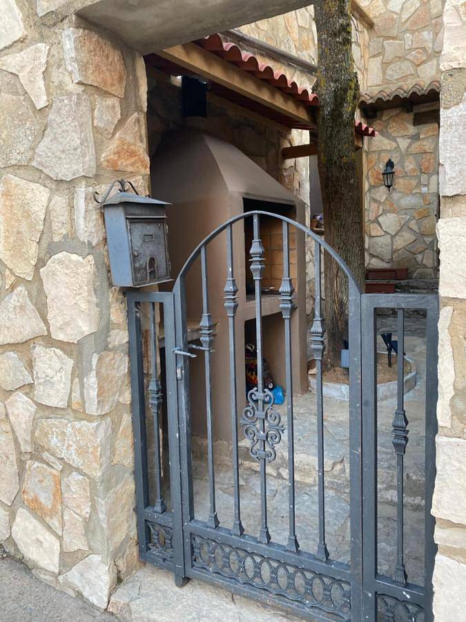 Casa de vacaciones para 8 personas, con vistas y terraza, Se admiten mascotas en Gúdar-Javalambre - 4