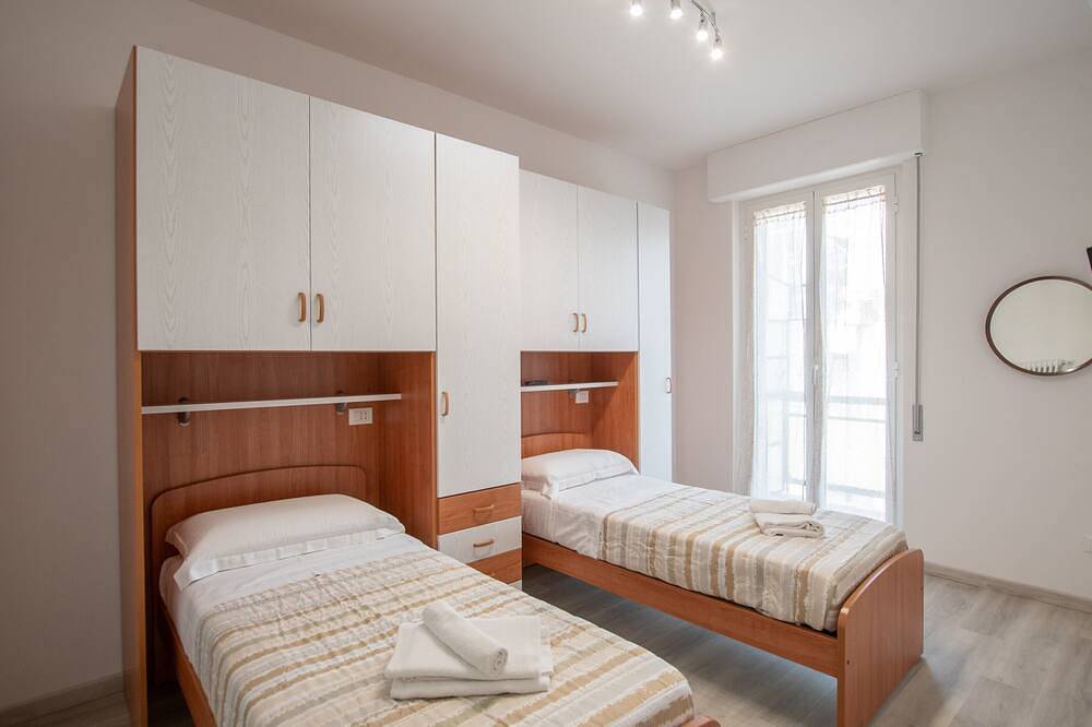 Entire apartment, Apartment Elvira in Savona (City), Savona