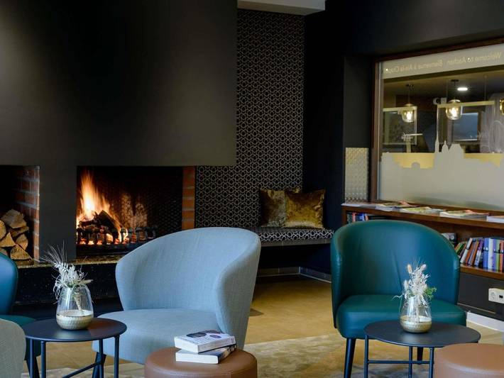 Hotel für 2 Personen, mit Terrasse und Garten sowie Pool und Ausblick in Aachen