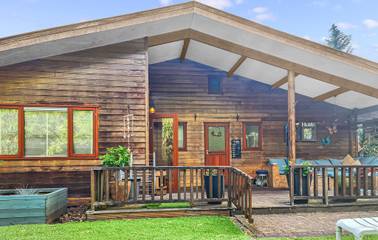 Gîte pour 4 personnes, avec terrasse et vue dans Erm