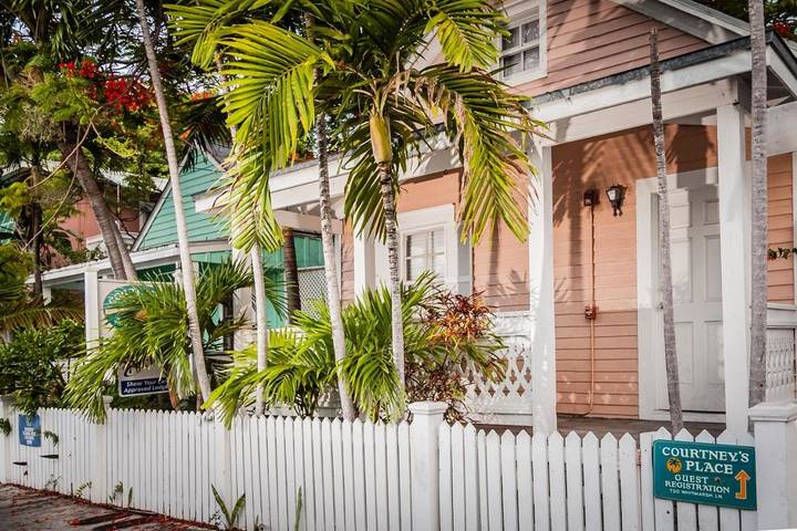 Maison d’hôte pour 8 personnes, avec terrasse et piscine