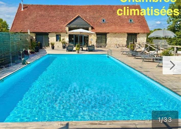 Cottage pour 2 personnes, avec piscine ainsi que jardin et terrasse dans Gouffre de Padirac