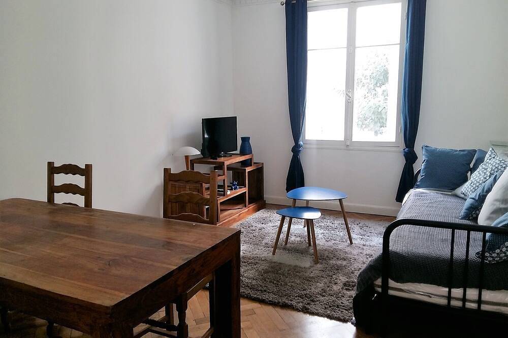 Ganze Wohnung, Juan les Pins 200 m von den Stränden entfernt in Juan-les-Pins, Antibes