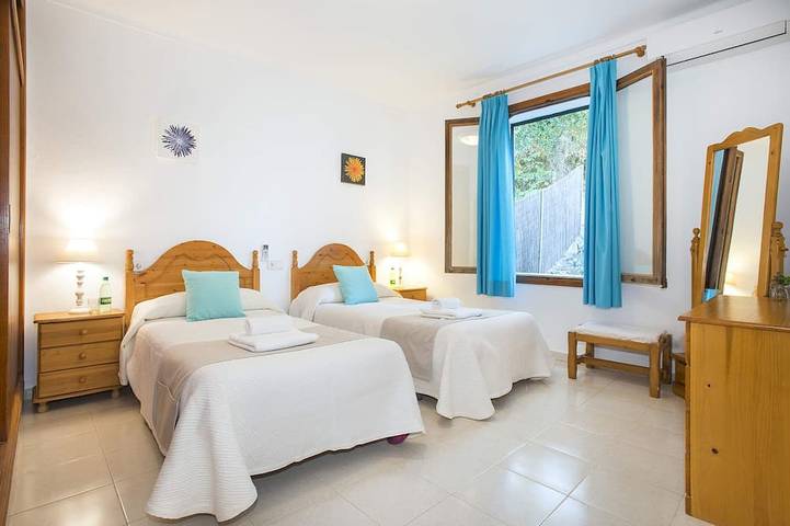 Villa für 6 Personen, mit Garten in Las Palmeras - 3