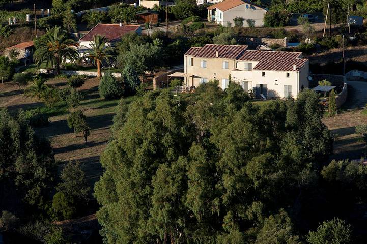 Gîte pour 6 personnes, avec jardin et balcon