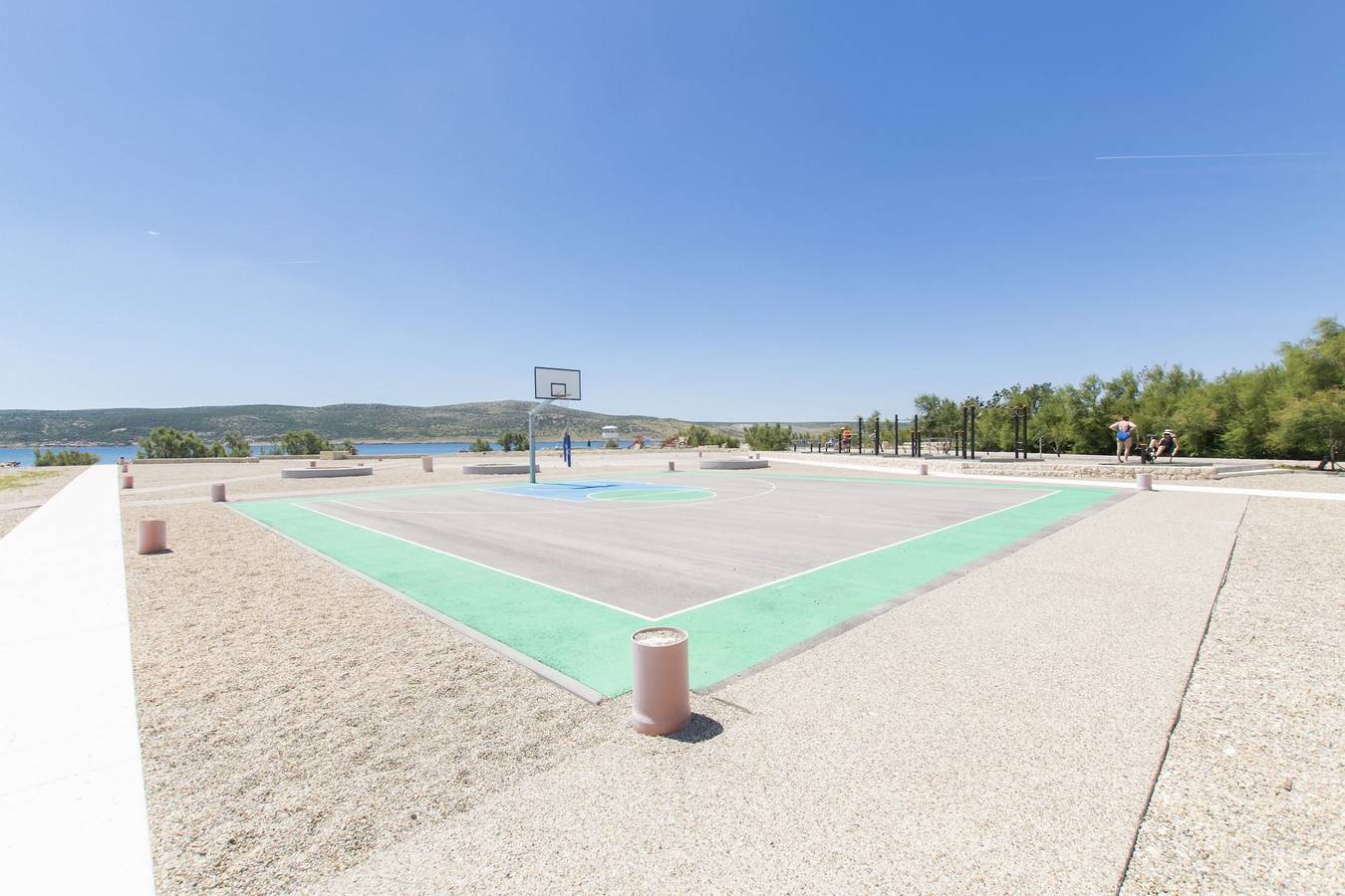 Rooms Nada in Starigrad, Zadar