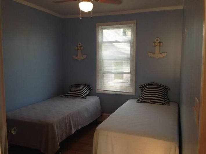 Vacation rental for 6 people, with yard and terrace in Seaside Heights