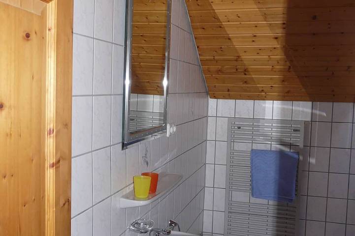 Ganze Wohnung, Fw in landschaftlich ruhiger Lager und toller Aussicht am Rande  des Ruhrgebiets in Hattingen, Ennepe-Ruhr-Kreis