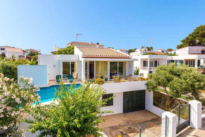 Casa rural para 6 personas, con Terraza y Piscina en Port d'Addaia