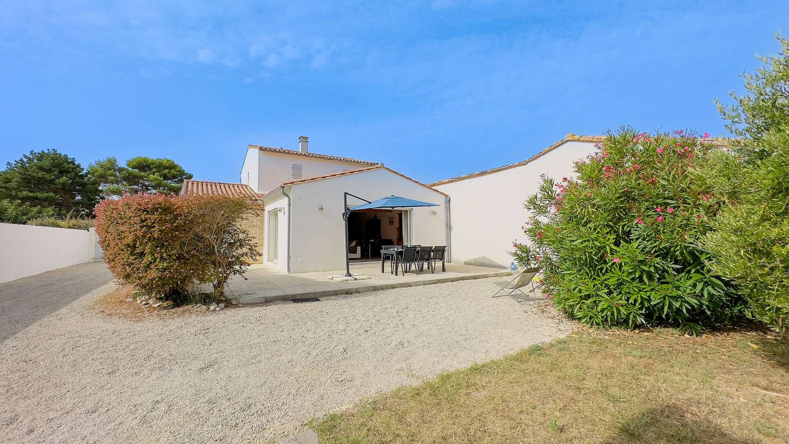 Ganze Ferienwohnung, Ferienwohnung für 6 Personen mit Garten in La Couarde-sur-Mer, Ile de Re