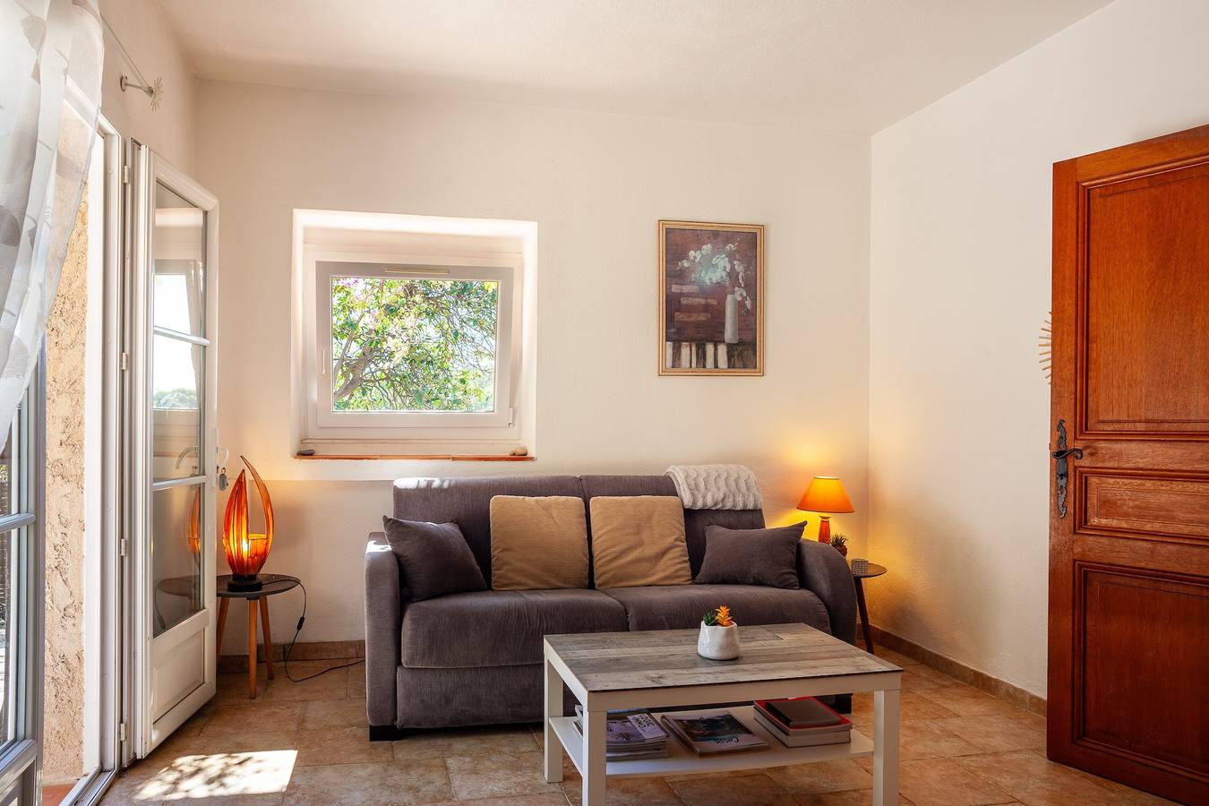 Appartement entier, Appartement 'Somptueux Avec Jardin' avec Vue Mer, Wi-Fi et Climatisation in Cassis, Parc national des Calanques