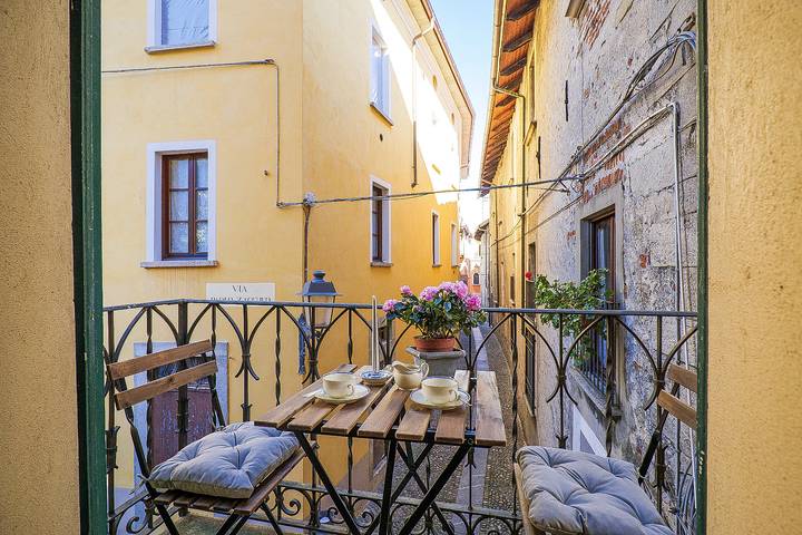 Ferienwohnung für 4 Personen, mit Balkon und Ausblick in Comune di Cannobio - 2