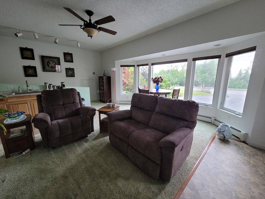 Private suite in an Owner occupied home with views of the Chugach Mountains. in Anchorage, Alaska