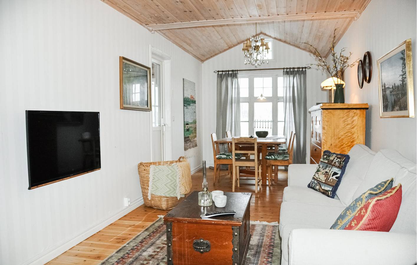 Ferienhaus für 6 Personen mit Garten in Dalslands Kanal