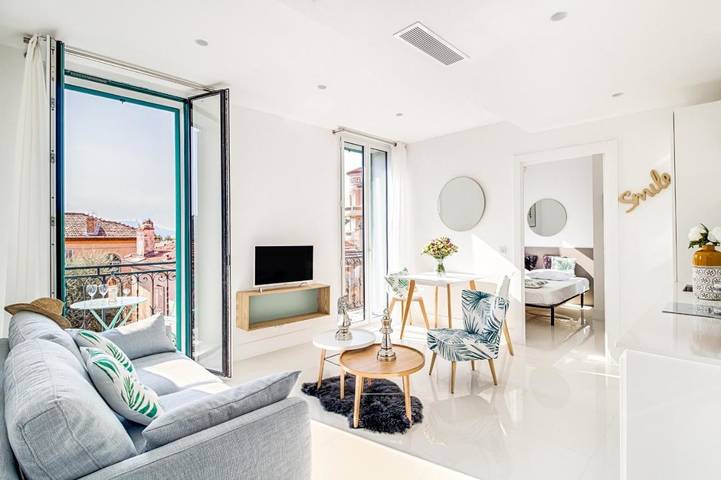 Gîte pour 2 personnes, avec vue et terrasse dans Office De Tourisme De Villefranche Sur Mer - 2