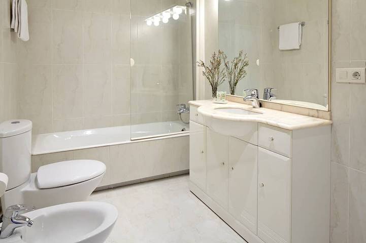 Entire apartment, Garibay Terrace in Kontxa hondartza - Playa de la Concha (San Sebastian), San Sebastian